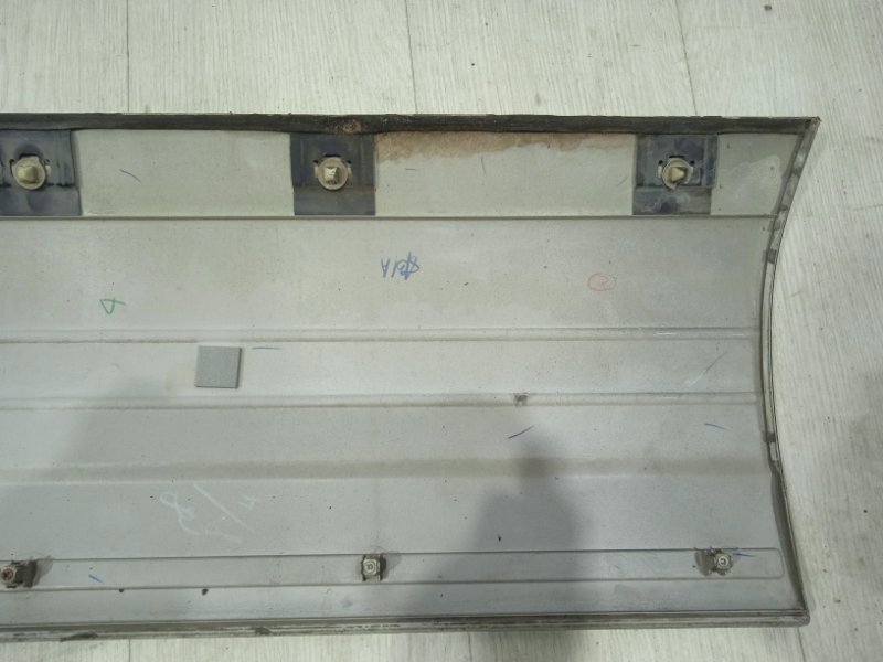 Накладка двери передняя левая Land Cruiser 1998-2007 J100
