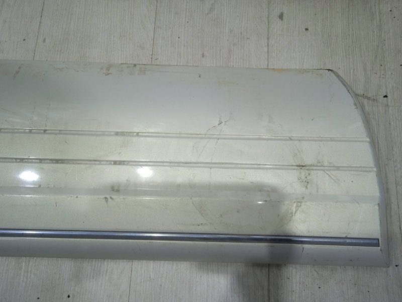 Накладка двери передняя левая Land Cruiser 1998-2007 J100