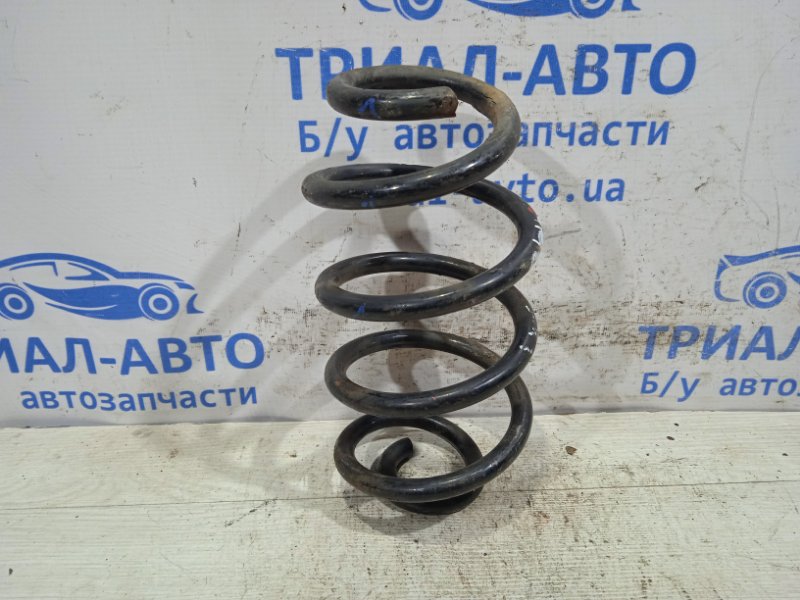 Пружина задняя Nissan Juke 2010-2019 F15 550201KD0A контрактная