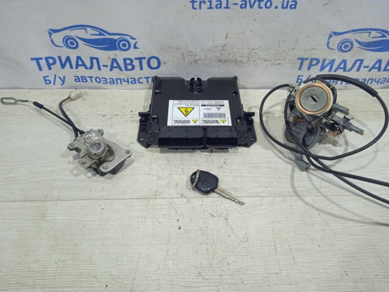 Блок управления двигателем Mitsubishi Pajero Wagon 4
