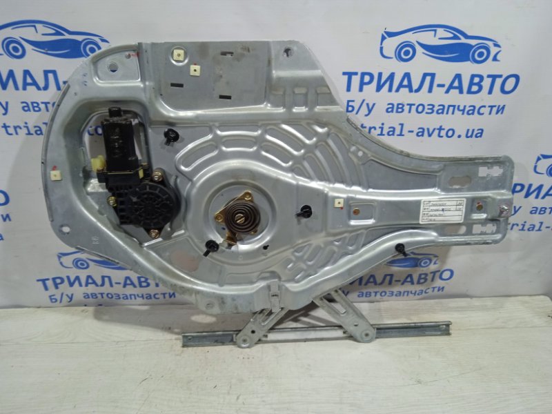 Стеклоподъемник передний правый Hyundai Tucson 2004-2009 JM 824062 контрактная
