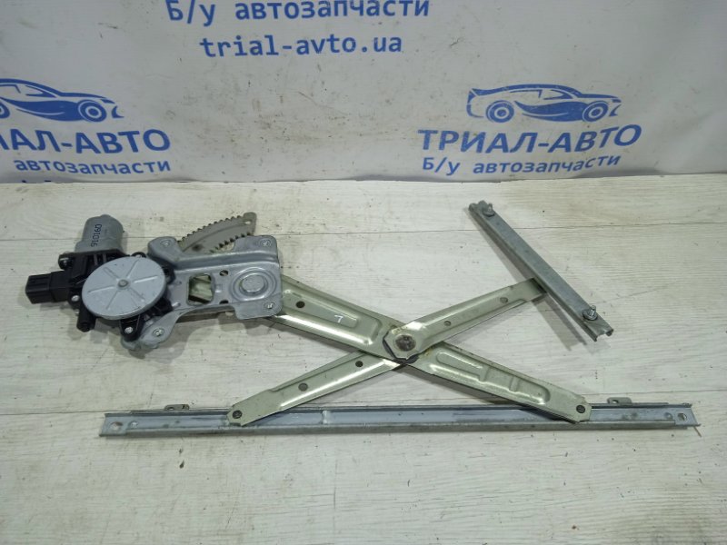 Стеклоподъемник передний правый Mitsubishi Lancer 10