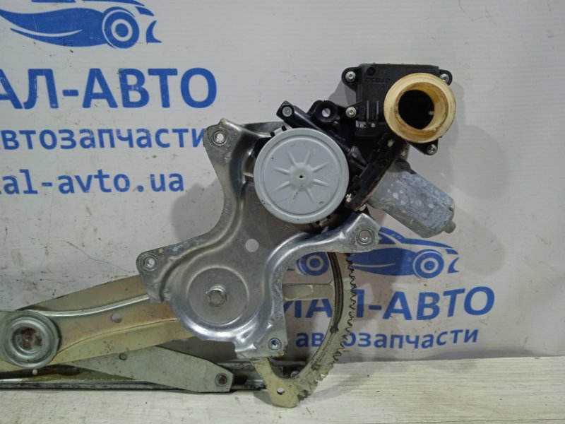 Стеклоподъемник передний правый Camry 2006-2011 XV40
