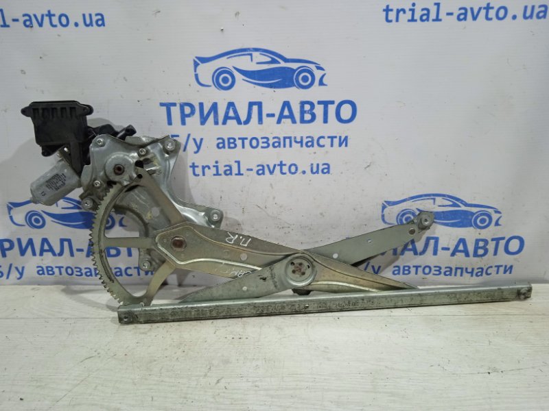 Стеклоподъемник передний правый Toyota Camry XV40