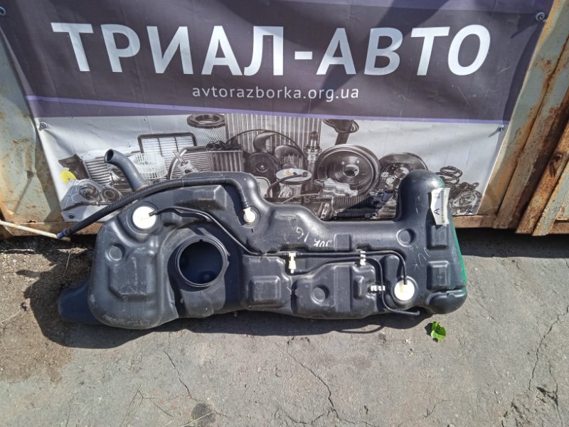 Бак топливный пластик Nissan Juke 2010-2019 F15 1.6 172021KA0A контрактная