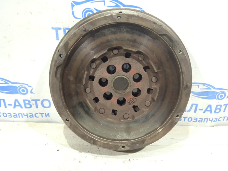 Маховик Mitsubishi Outlander 2007-2012 XL 2.2 diesel 1120A202 контрактная