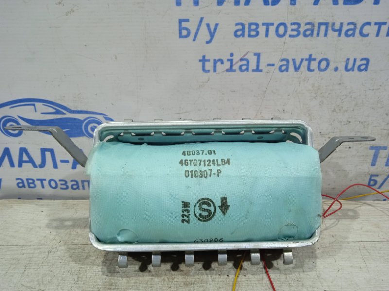 Подушка безопасности в торпеду Toyota Avensis 2003-2009 T25 1.8 бензин 1ZZFE 7397005070 контрактная