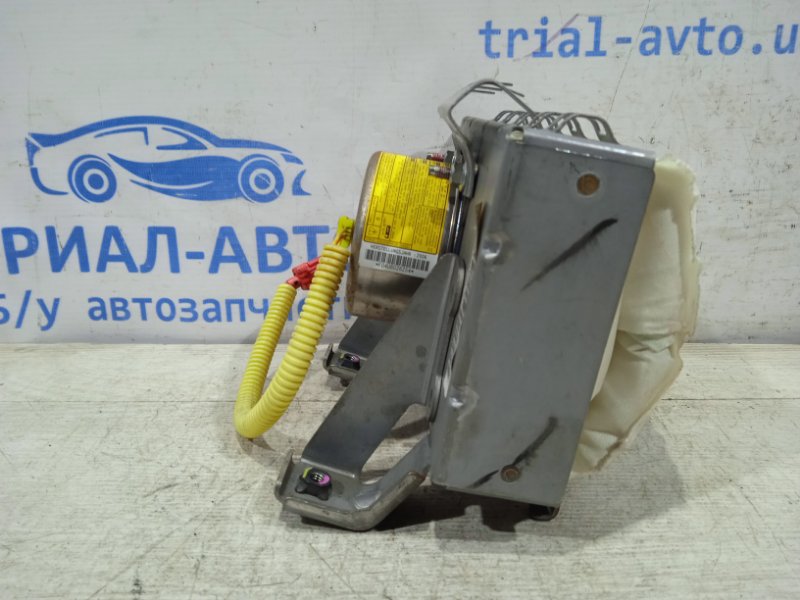 Подушка безопасности в торпеду Mitsubishi L200 KB 2.5 дизель 4D56U