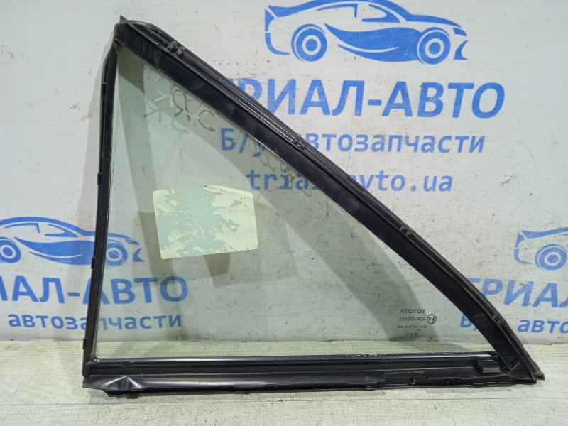 Стекло двери задней правой (форточка) Toyota Camry XV40