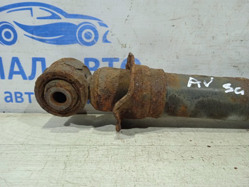 Амортизатор задний Avensis 2003-2009 T25 1.8