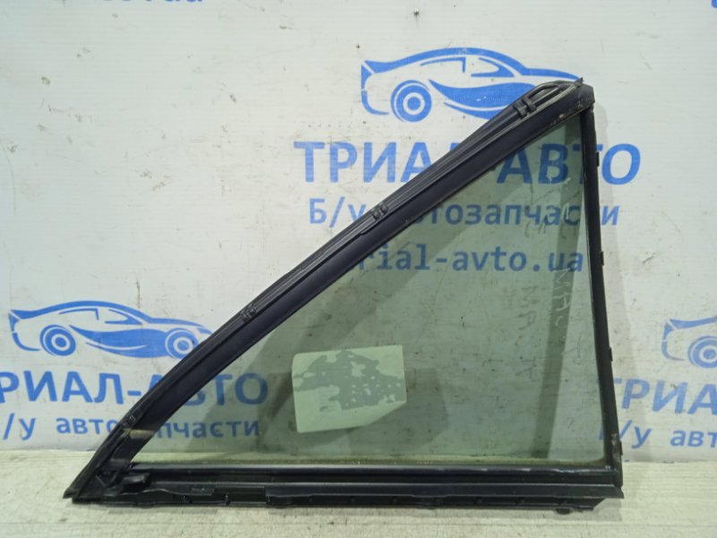 Стекло двери задней левой (форточка) Toyota Camry XV40