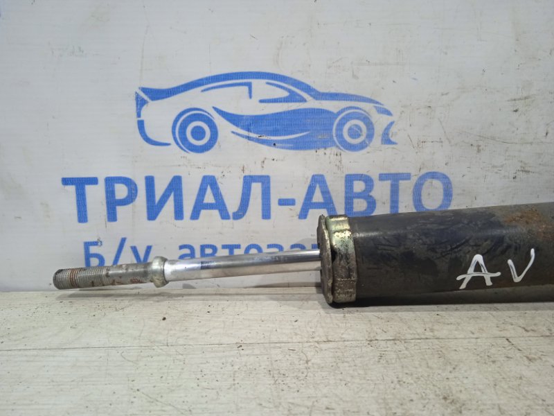 Амортизатор задний Toyota Avensis T25 1.8 1ZZFE