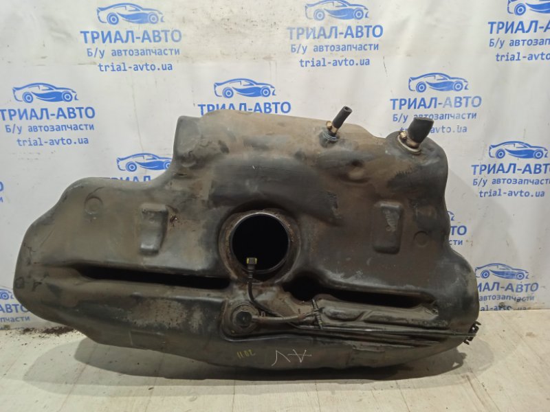 Бак топливный пластик Toyota Avensis 2003-2009 T25 1.8 1ZZFE 7700105040 контрактная