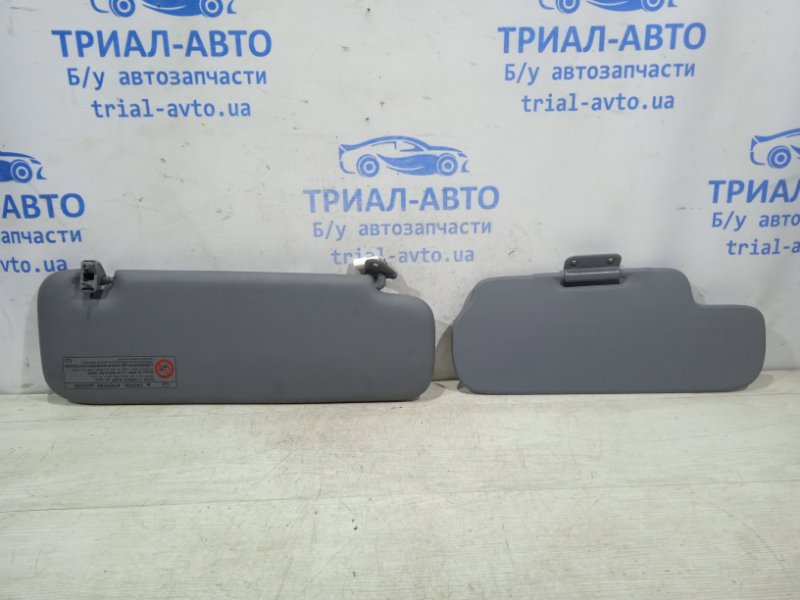 Козырек солнцезащитный левый Toyota Land Cruiser J100