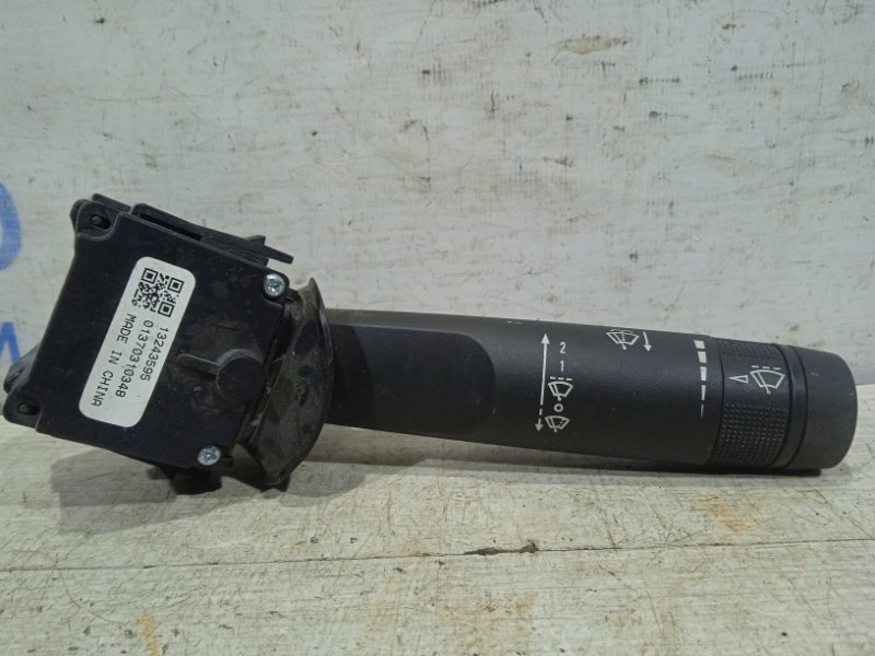 Переключатель подрулевой правый(дворники) Chevrolet Cruze 2009-2016 J300 13500692 контрактная