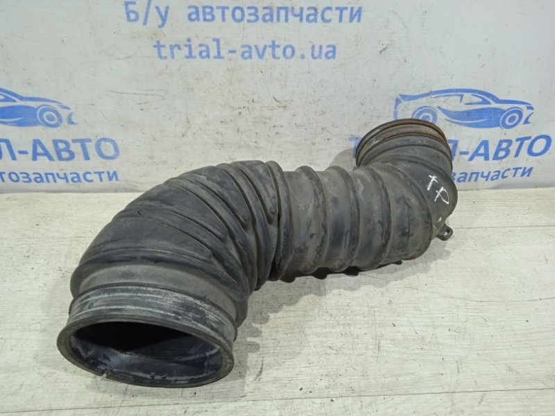 Патрубок воздушного фильтра Prado 2002-2009 J120 3.0 дизель