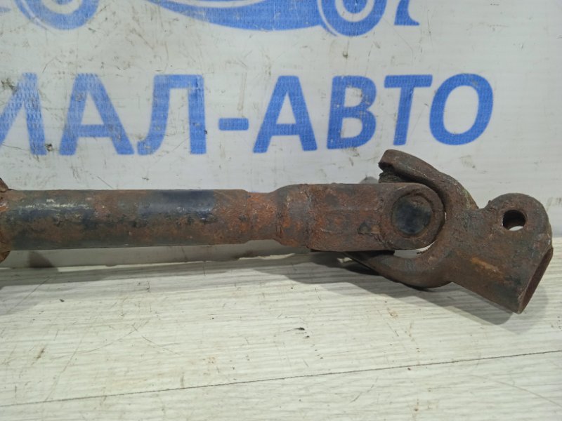 Карданчик рулевой Toyota Land Cruiser J100 4.7