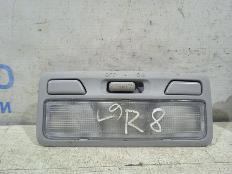 Плафон передний Mitsubishi Lancer 2003-2009 9 mr330450 контрактная
