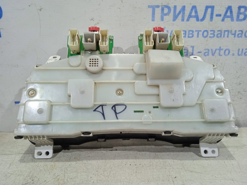 Приборная панель Toyota Prado J120 3.0 дизель
