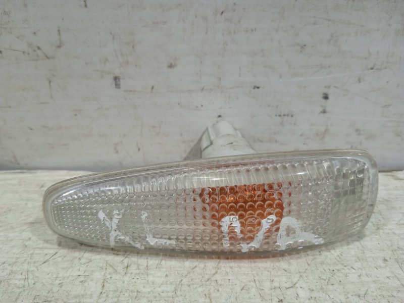 Повторитель поворотника Mitsubishi Outlander 2007-2012 XL 8351A001 контрактная