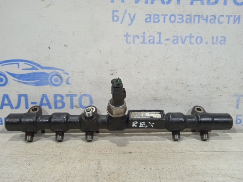 Топливная рампа SsangYong Rexton 2001-2012 I 2 6650700295 Б/У