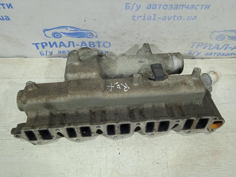 Коллектор впускной металл SsangYong Rexton 2001-2007 Y200 6651400701 Б/У