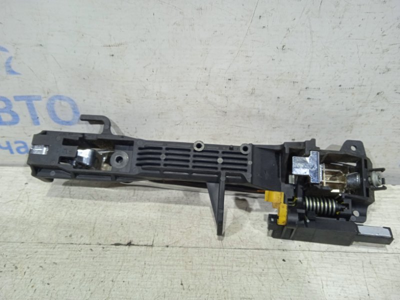 Ручка двери внешняя передняя левая RX 350 2003-2009 XU30