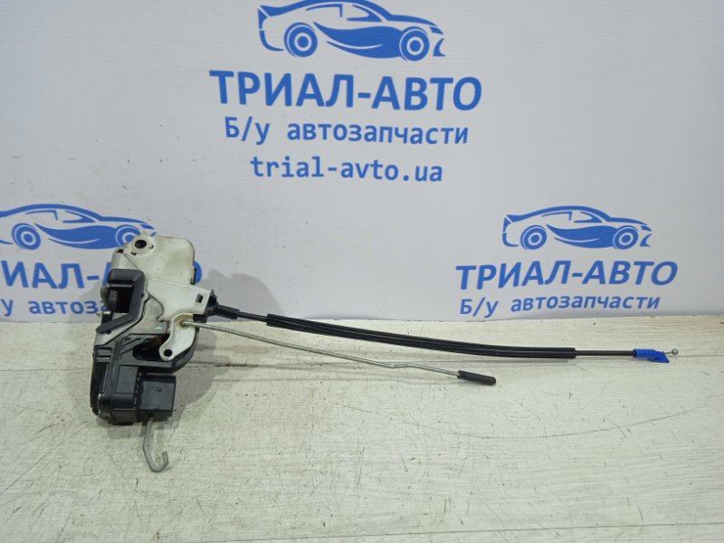 Замок двери передний правый Chevrolet Cruze 2009-2016 J300 13579523 контрактная