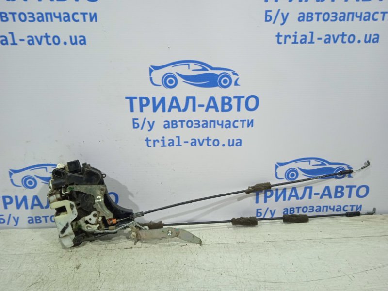Замок двери передний правый Mitsubishi L200 2006-2015 KB 2.5 дизель 5745A094 контрактная
