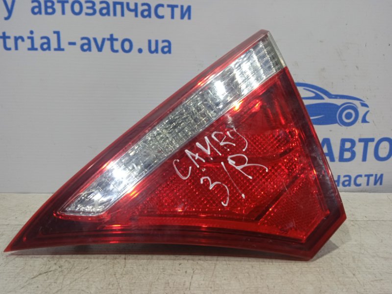 Фонарь задний внутренний правый задний правый Toyota Camry 2014-2017 55 8158006410 Б/У