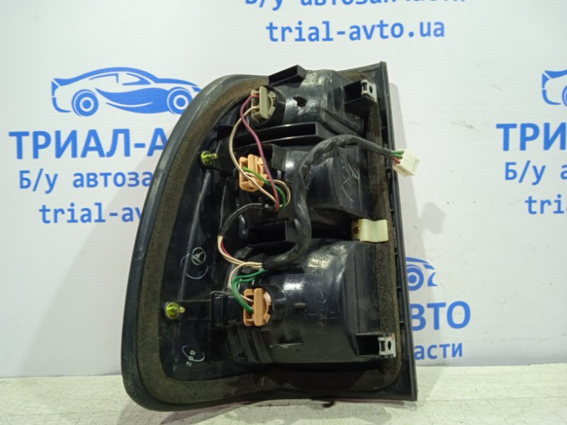 Фонарь задний внешний правый задний правый Land Cruiser 1998-2007 J100 4.7