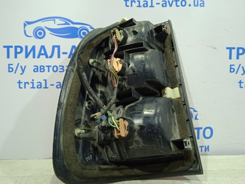 Фонарь задний внешний правый задний правый Land Cruiser 1998-2007 J100 4.7