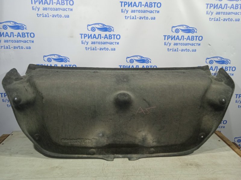 Обшивка багажника Toyota Camry 50