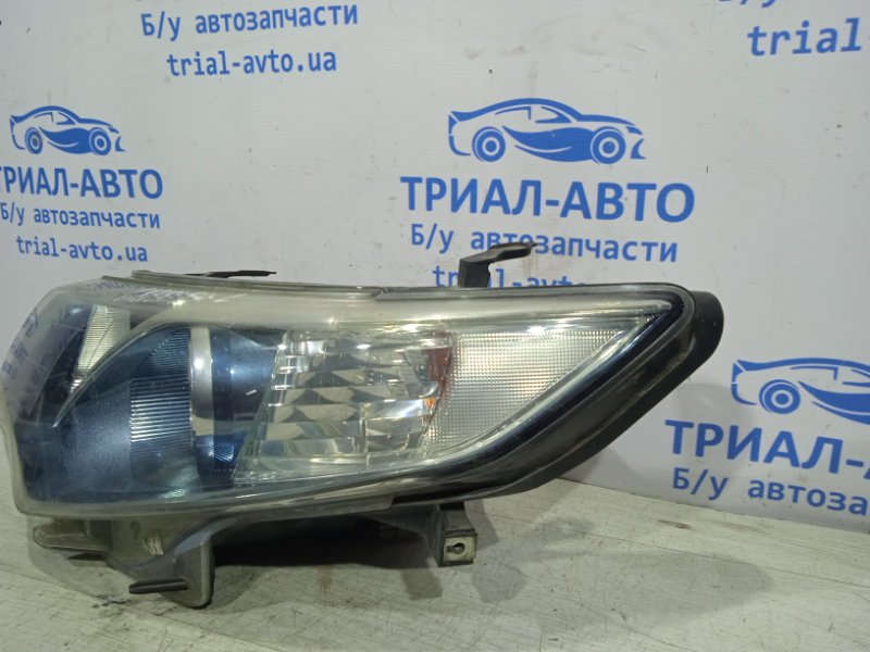 Фара левая Toyota Camry 50