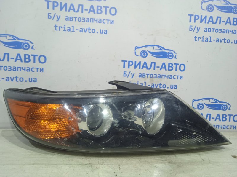 Фара правая KIA Sorento 2009-2014 XM 921021U200 Б/У