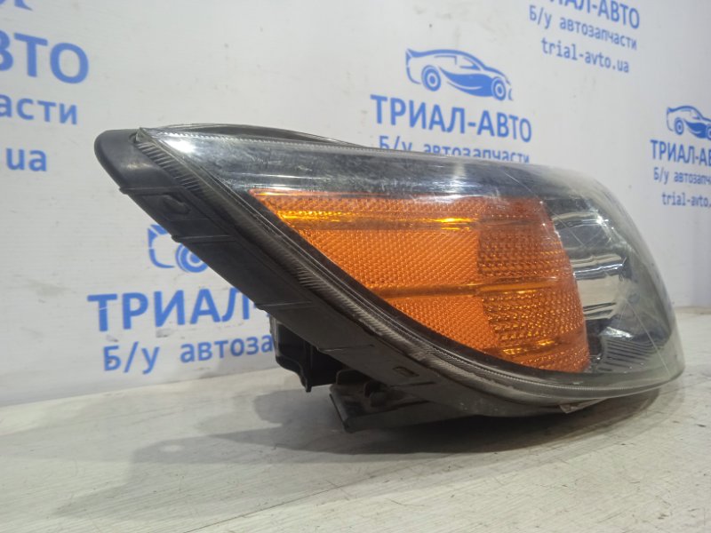 Фара правая KIA Sorento XM