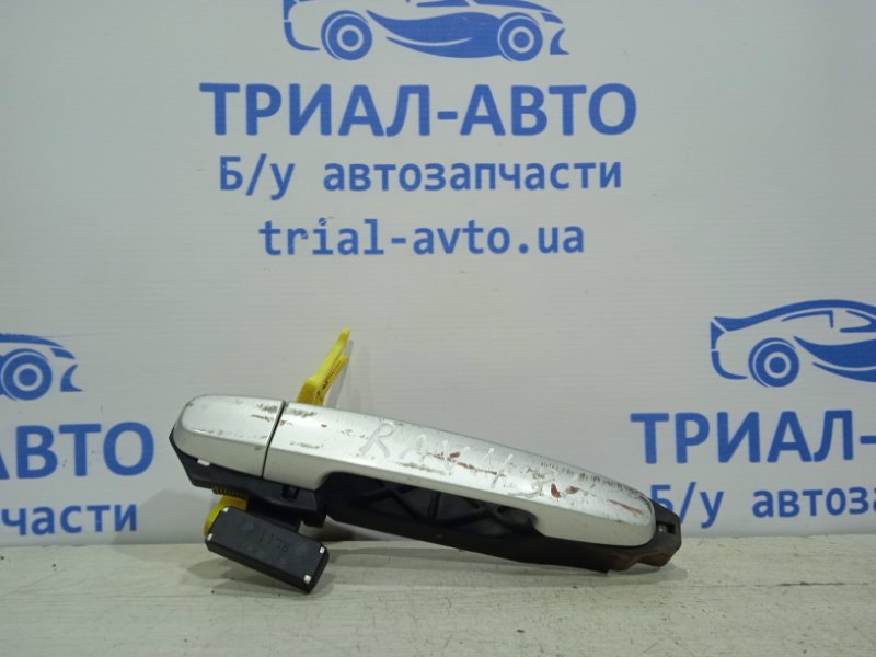 Ручка двери внешняя задняя левая Toyota RAV 4 2005-2012 A30 6921112220P2 Б/У