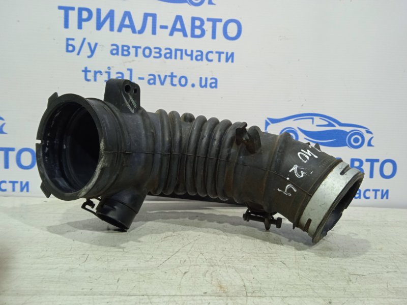 Патрубок воздушного фильтра Camry 2006-2011 XV40 2.4