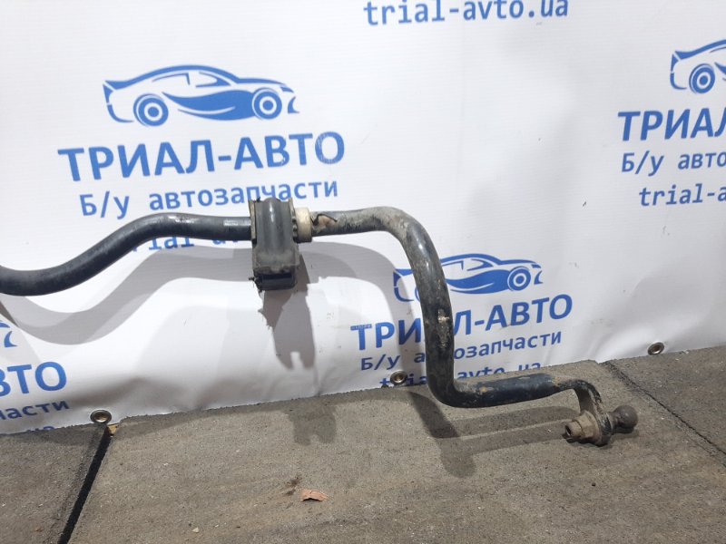 Стабилизатор передний Juke 2010-2019 F15 1.6