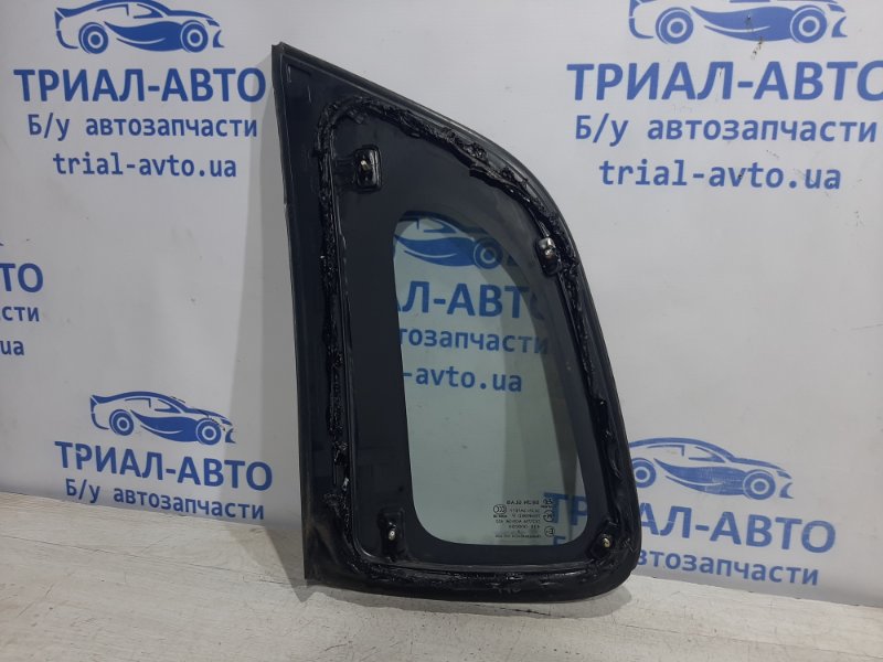 Стекло в кузов заднее правое Hyundai Tucson JM 2.7