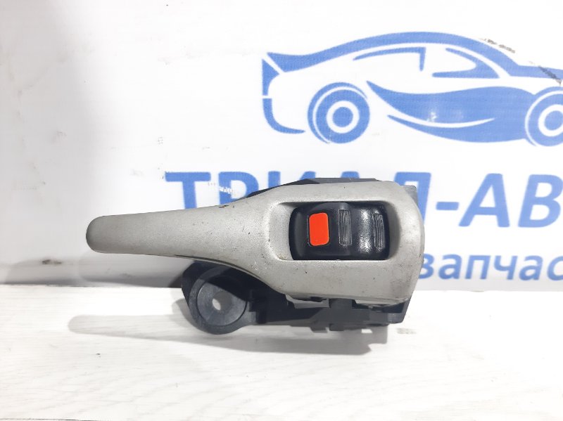 Ручка двери внутреняя задняя правая Toyota Corolla 2006-2012 E140 6920512220B4 Б/У