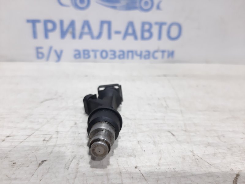 Форсунка топливная Juke 2010-2019 F15 1.6