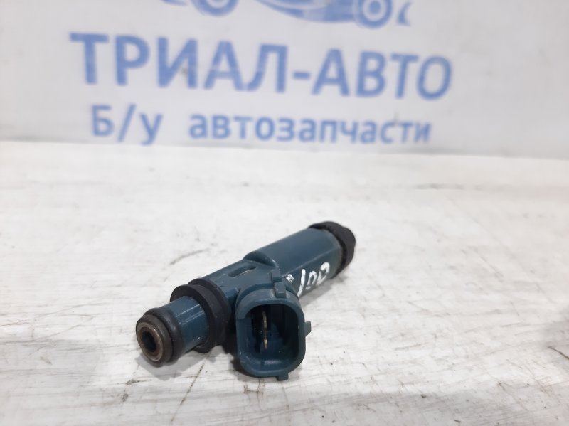 Форсунка топливная Toyota Land Cruiser 1998-2007 J100 4.7 2325050040 Б/У