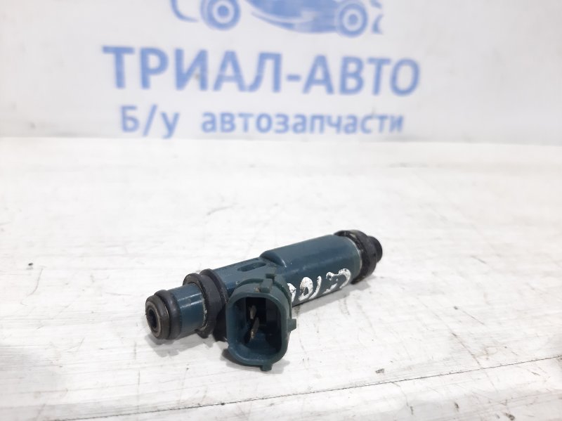 Форсунка топливная Toyota Land Cruiser 1998-2007 J100 4.7 2325050040 Б/У