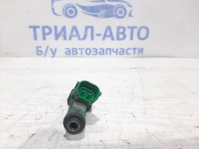 Форсунка топливная Hyundai Sonata 2004-2009 NF 2.4 3531025200 Б/У
