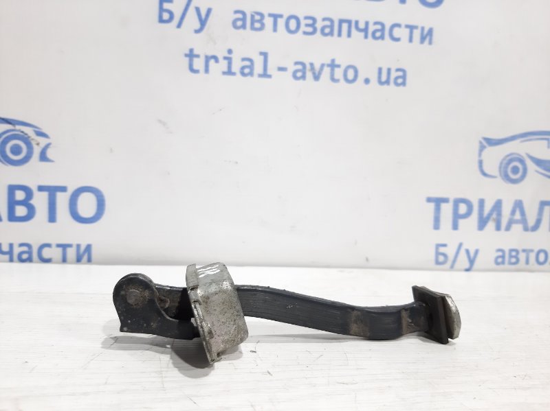 Ограничитель двери задний правый X-Trail 2007-2014 T31