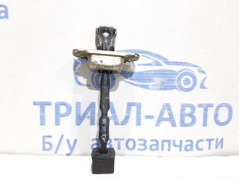 Запчасть ограничитель двери передний левый Mitsubishi Outlander 2003-2006 CU 5702A084 Б/У Ограничитель двери передний левый Mitsubishi Outlander 2003-2006 CU 5702A084 Б/У