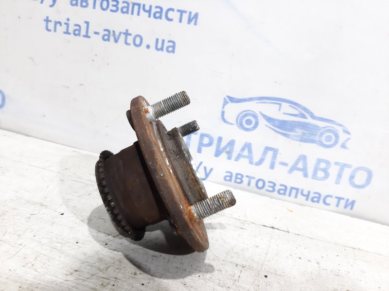 Ступица задняя Mitsubishi Lancer 9 1.6
