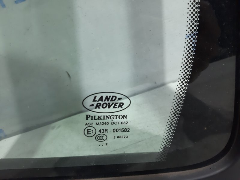 Стекло двери задней левой (форточка) Land Rover Freelander L359 2.2 дизель