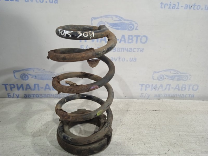 Пружина задняя KIA Sorento 2009-2014 XM 2.0 diesel 553302P310 Б/У